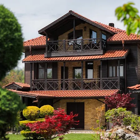 Villa Ploski Casa de hóspedes *